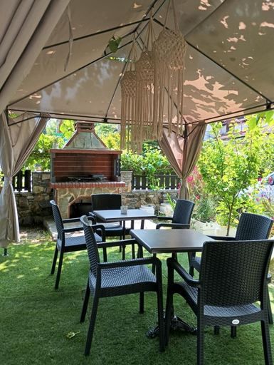 Food & Drinks, Achillion b&b, Central Macedonia