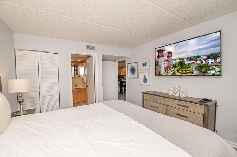 3, 4205 Courtyard Villa 2nd Fl N, Saint Johns