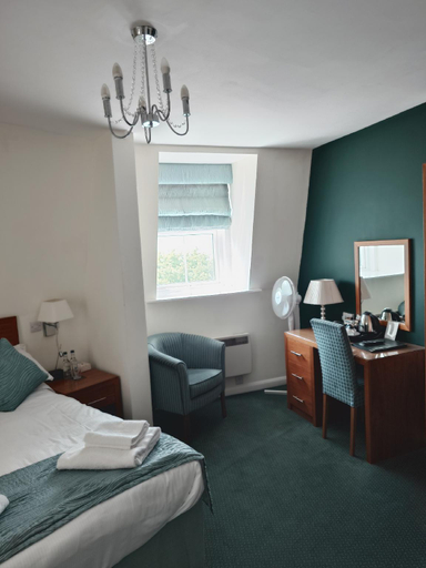 Bedroom 2, The Woodvale, Isle of Wight