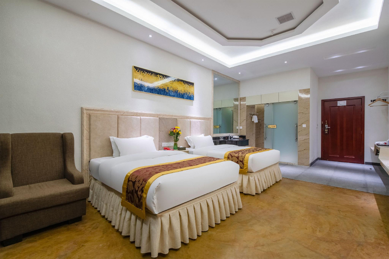 Bedroom 2, South City Gate Jinli Garden Hotel, Qujing