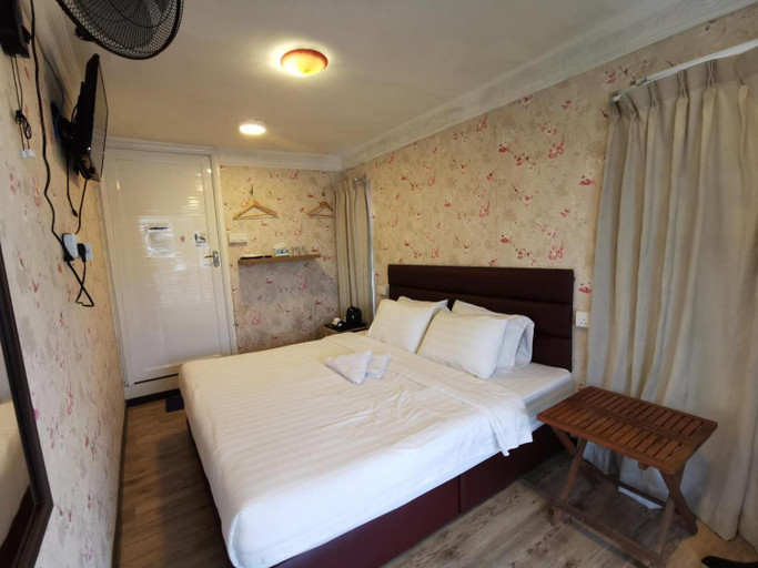 Bedroom 1, Hotel O Mount Hill Villa Kundasang, Ranau