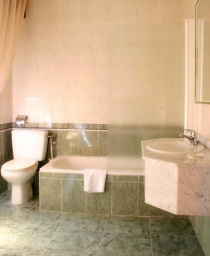 Bathroom, Las Viñas, A Coruña