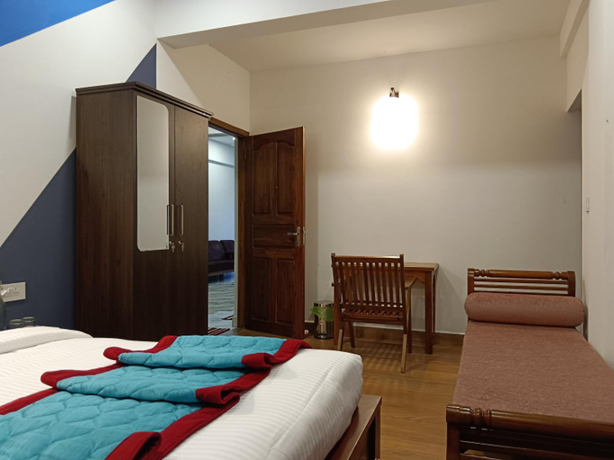Bedroom 2, Tea Elanza, Idukki