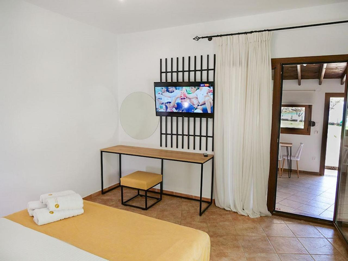 Bedroom, Komitsa Luxury Apartments, Central Macedonia
