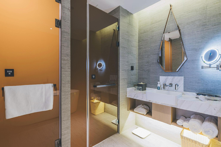 Bathroom 4, Atour Hotel Xuzhou Municipal Government, Xuzhou
