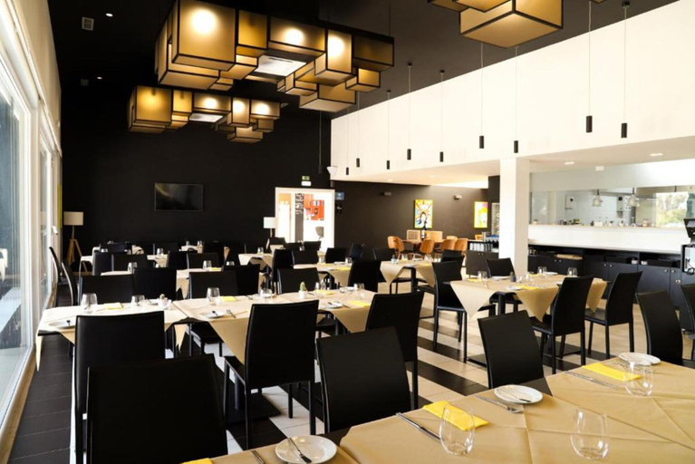 Food & Drinks 5, RIDE Surf Resort & Spa Peniche, Peniche