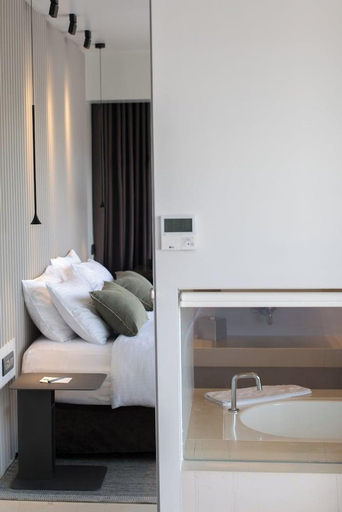 Bedroom 3, Brasil Suites Hotel, Attica