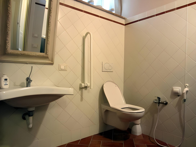 Bathroom, Le Colombaie Country Resort, Pisa
