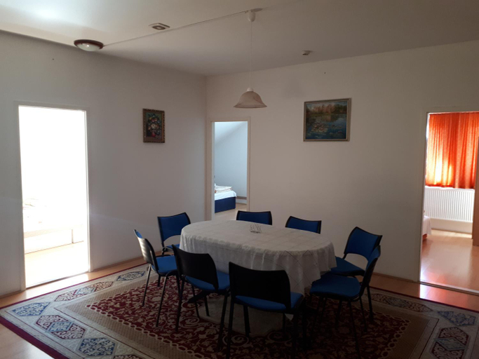 Others 5, Bianka Apartman, Mezőkövesdi