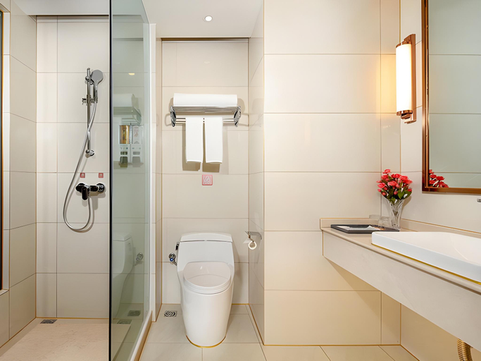 Bathroom 3, Vienna Hotel Baoshan Yongchang Road, Baoshan