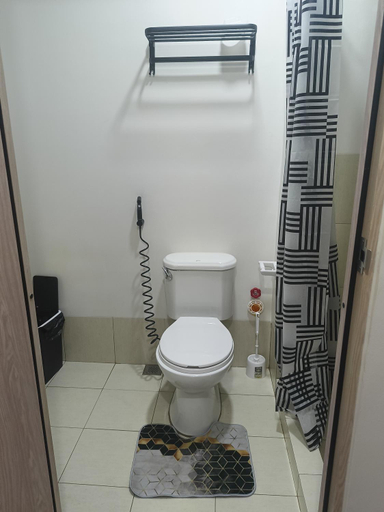 Bathroom 3, Doroin Krib Staycation, Quezon City