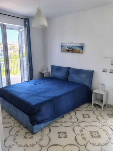 Bedroom 2, LA CAVA DI DAFNE, Napoli