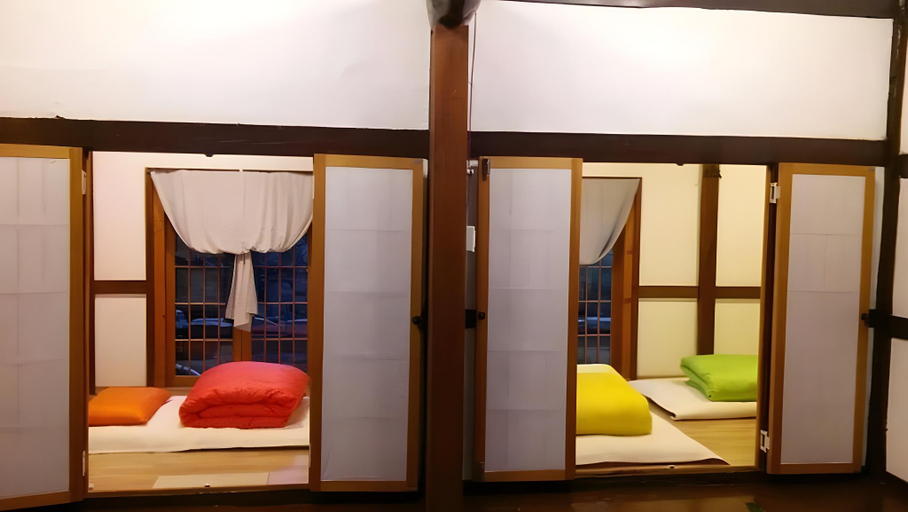 Bedroom 1, Hundred Years Hanok, Muan