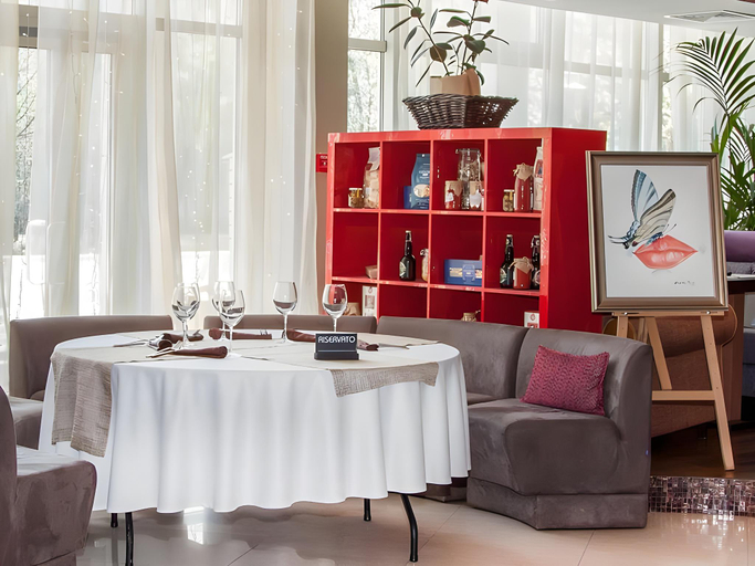 Food & Drinks 4, Art Hotel Lecco, Mytishchinskiy rayon