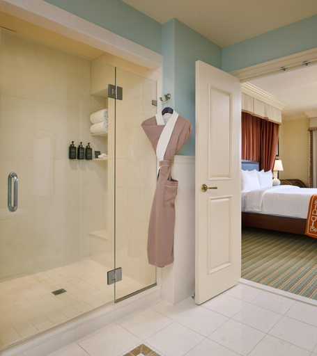 Bedroom 3, Salamander Resort And Spa, Loudoun