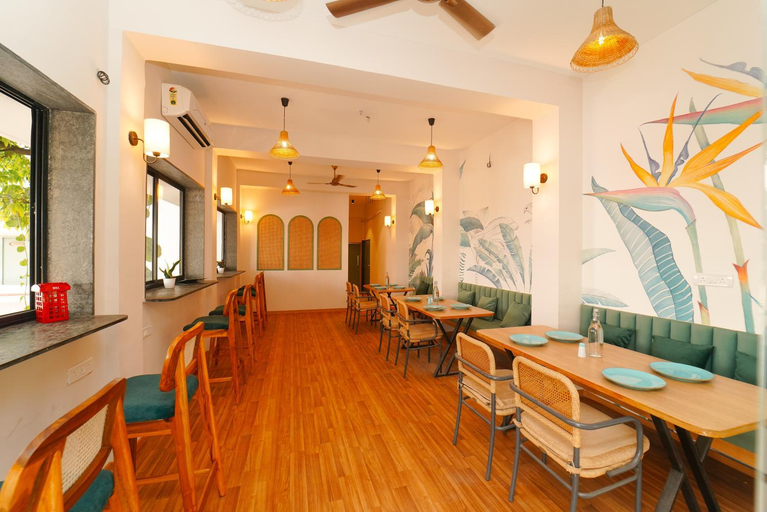 Food & Drinks 5, Voyage Zo Lonavala, Pune