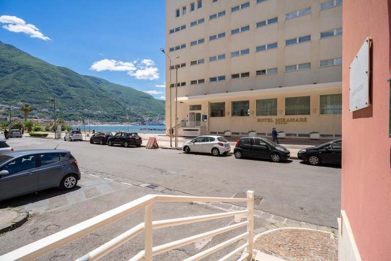 Exterior & Views 2, Sunset Luxury Rooms, Napoli