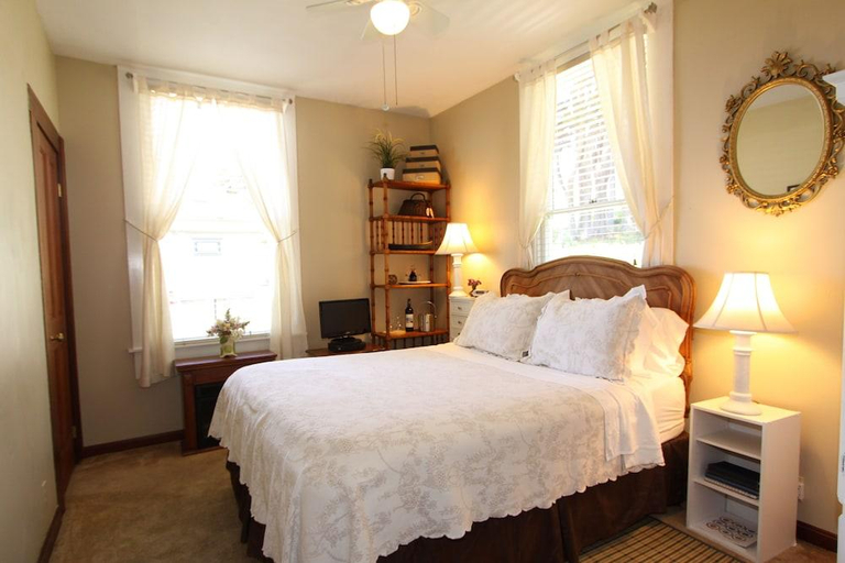 Bedroom 2, Elk Cove Inn & Spa, Mendocino