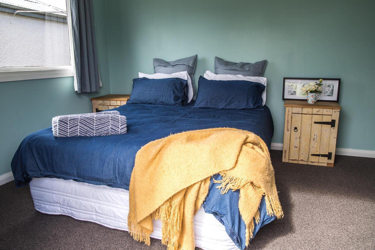 Bedroom 3, The Bank - Ophir, Central Otago