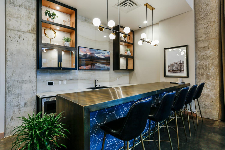 Facilities 5, Sable 207 - One Bedroom, Hennepin