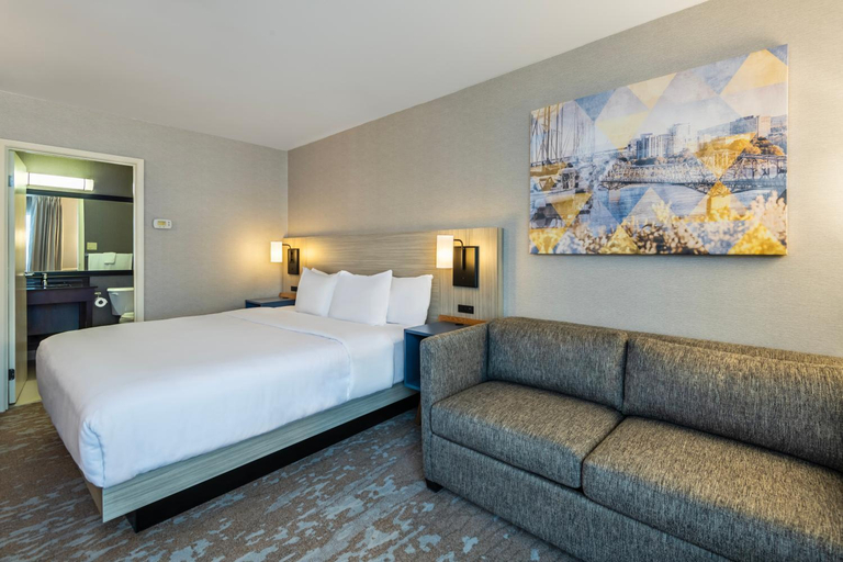 Bedroom 3, Comfort Inn Airport East, Communauté-Urbaine-de-Québec