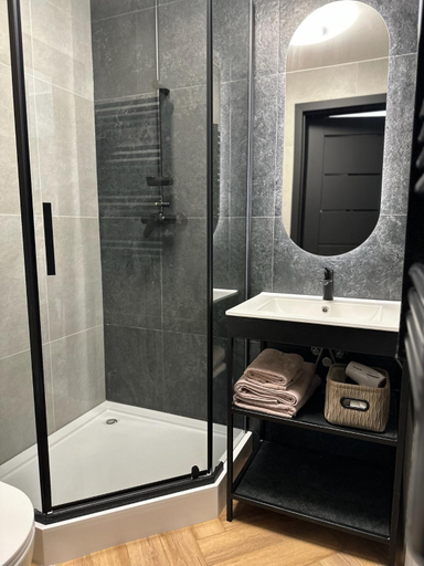 Bathroom 3, Apartamenty Debina, Słupsk
