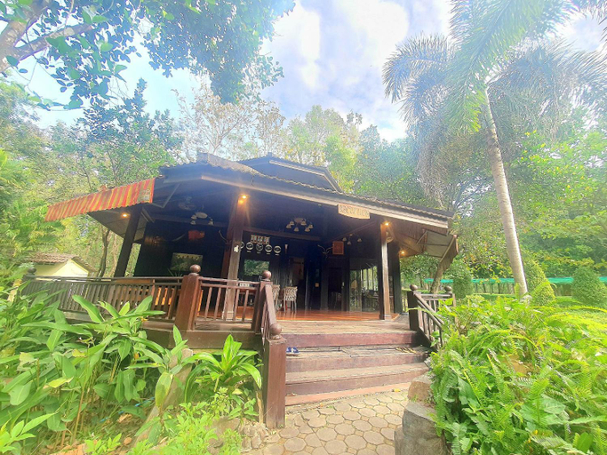 Public Area, Kirirom Hillside Resort, Phnum Sruoch