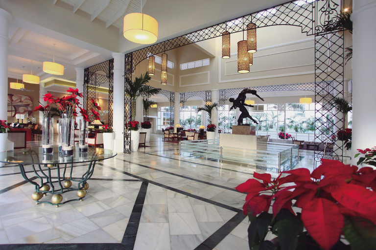 Food & Drinks 5, Bahia Principe Luxury Runaway Bay – All Inclusive - Adults only