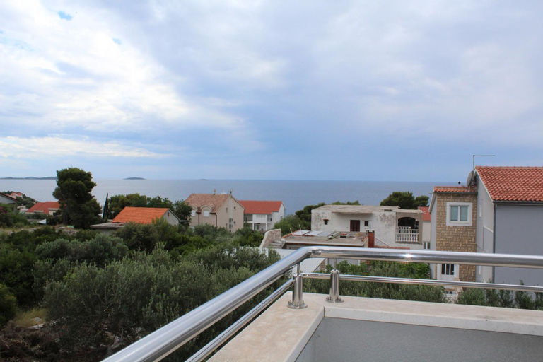 Others 5, Apartments Lora 2, Primošten