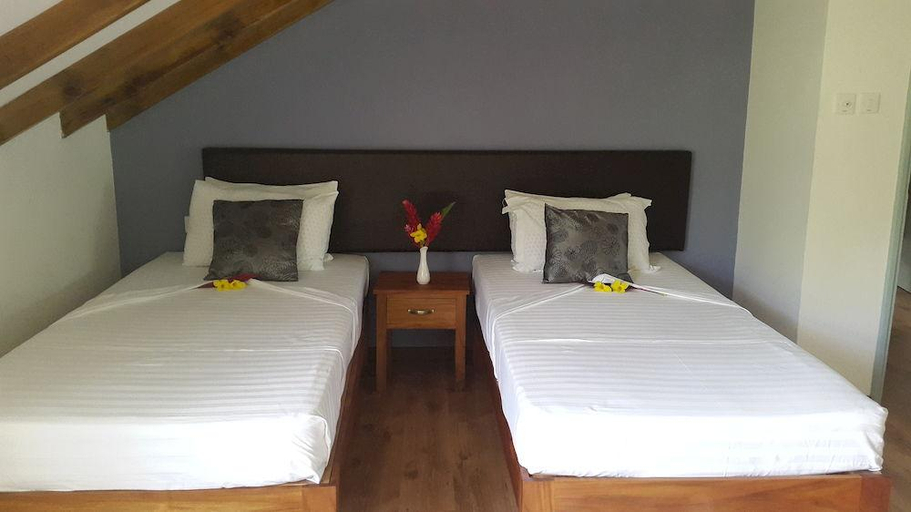 Bedroom 2, La Modestie Guest House