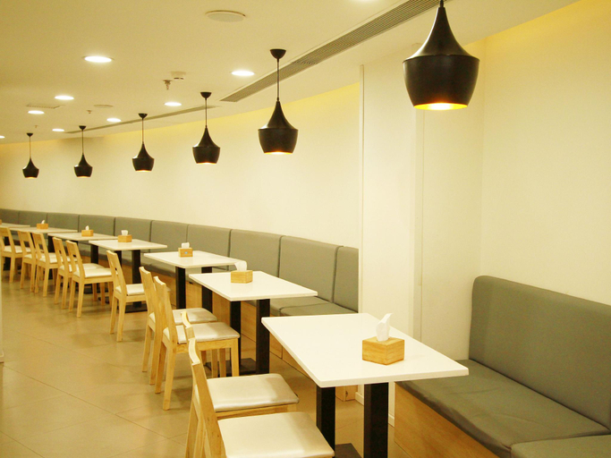 Food & Drinks 4, Hanting Hotel Zhangjiakou Jiangong College, Zhangjiakou