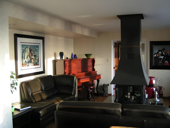 Others 5, Le Manoir Hortensia, Charlevoix-Est