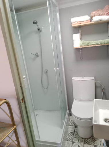 Bathroom 5, Riojania Slow, La Rioja