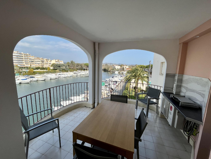 Others 2, Studio moderne - Port de Mandelieu - Proche Mer, Alpes-Maritimes