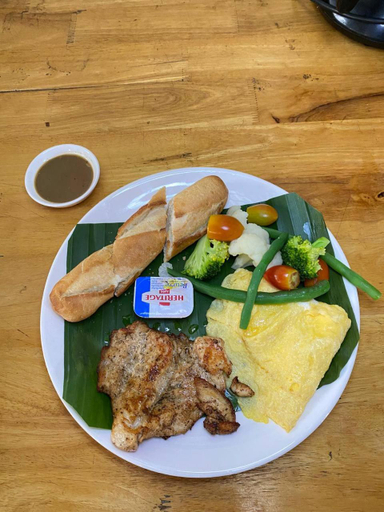 Food & Drinks 5, The Coconut House, Svay Pao