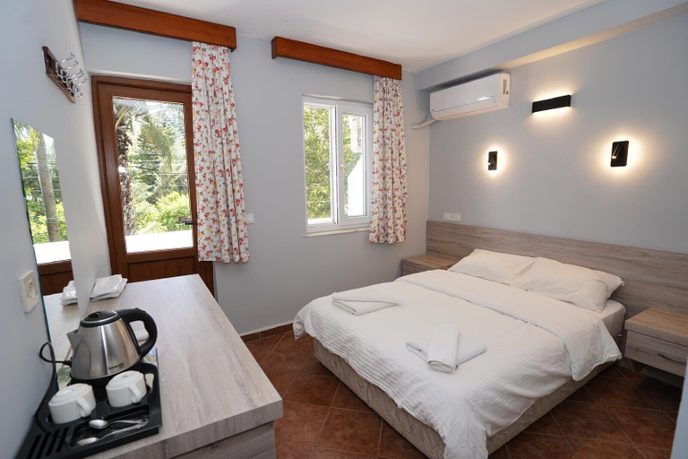 Bedroom 4, Cirali Hotel, Kemer