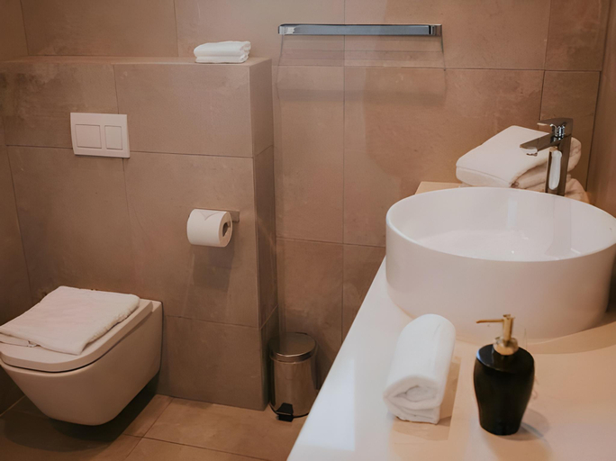 Bathroom 3, Black Beach Suites, Mýrdalshreppur