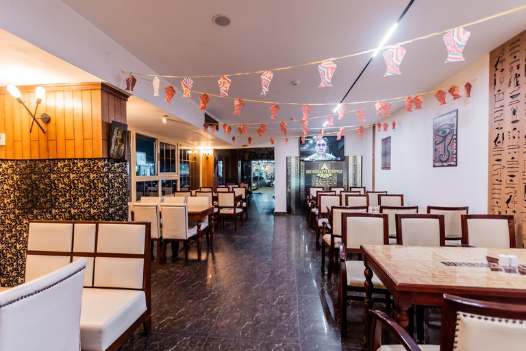 Food & Drinks 4, Superior Pyramids View, Al-Ahram