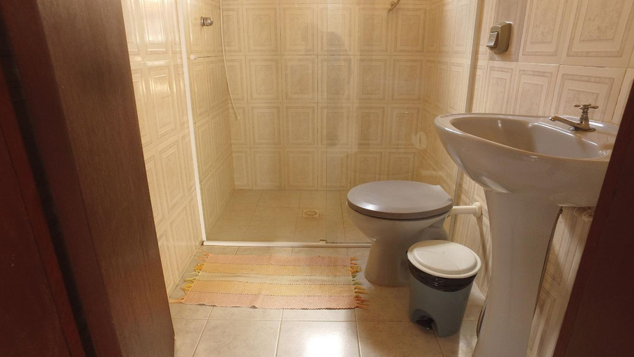 Bathroom 3, Refúgio Tiradentes, Tiradentes