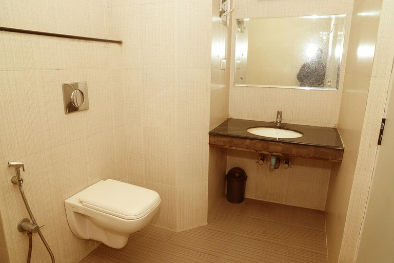 Bathroom, divi heritage inn, The Nilgiris