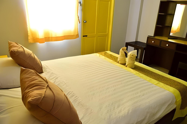 Bedroom 3, Charoen Apartment Hotel Trang, Muang Trang