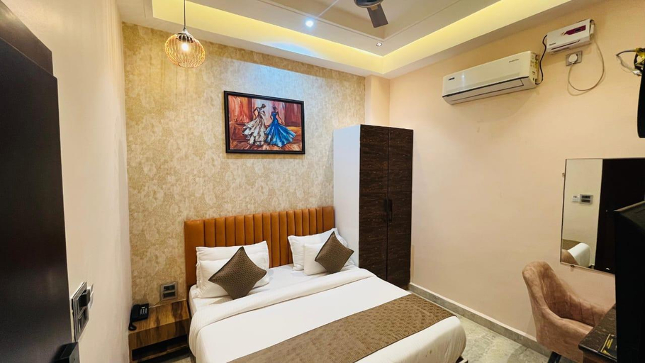 Bedroom 5, Shri Shyam Hotel, Near Harkipauri, Hardwar
