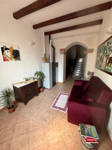 Others 4, B&B Amistade, Nuoro