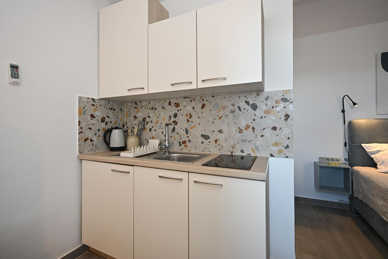 Others 5, il Centro Apartments Novalja, Novalja