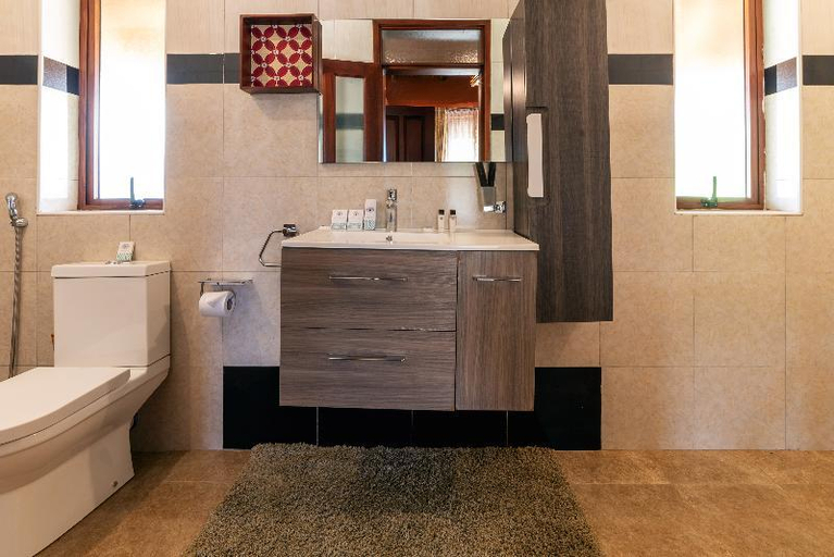 Bathroom, Masheda Palms Resort, Mawokota