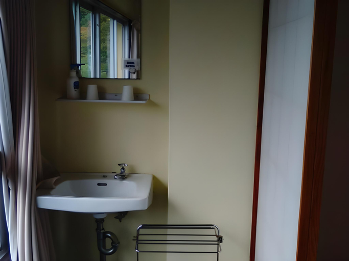 Bathroom 5, Kajiya Ryokan, Futtsu