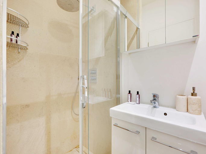 Bathroom 3, Cosy  chic studio - 2P - Levallois, Hauts-de-Seine