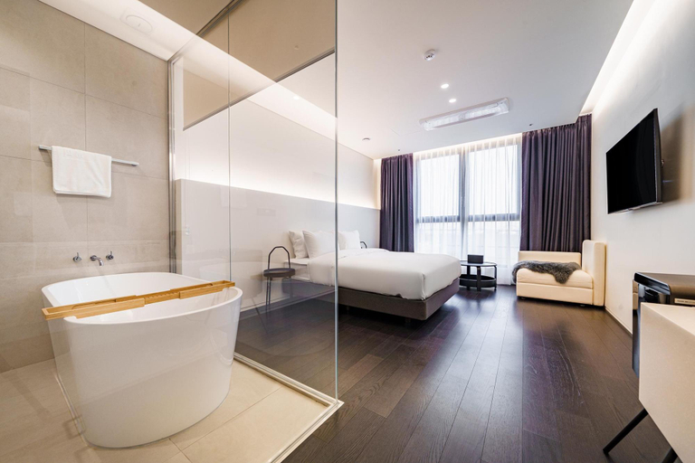 Bathroom 3, Pyeongtaek La Seine Tourist Hotel, Pyeongtaek
