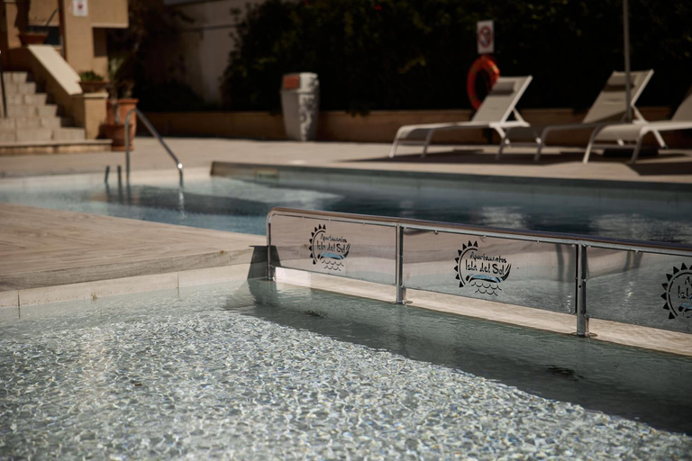 Swimming pool 4, Apartamentos Isla Del Sol, Baleares