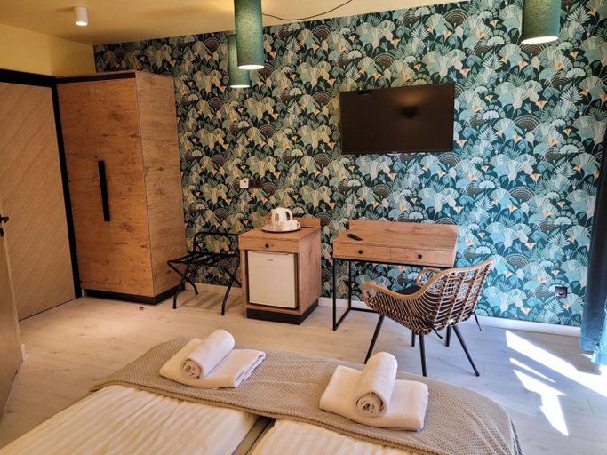 Bedroom 3, OW Krakus I - pokoje i domki, Nowy Dwór Gdański